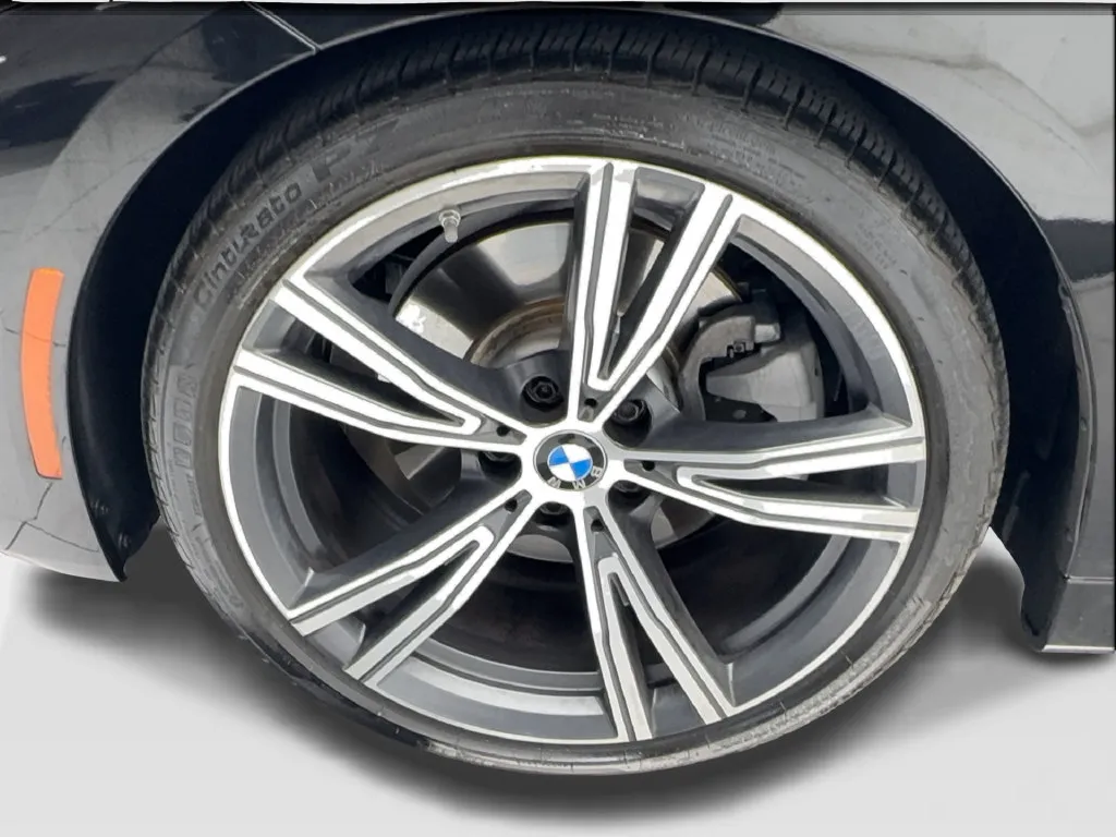 BMW 4 Series photo 23