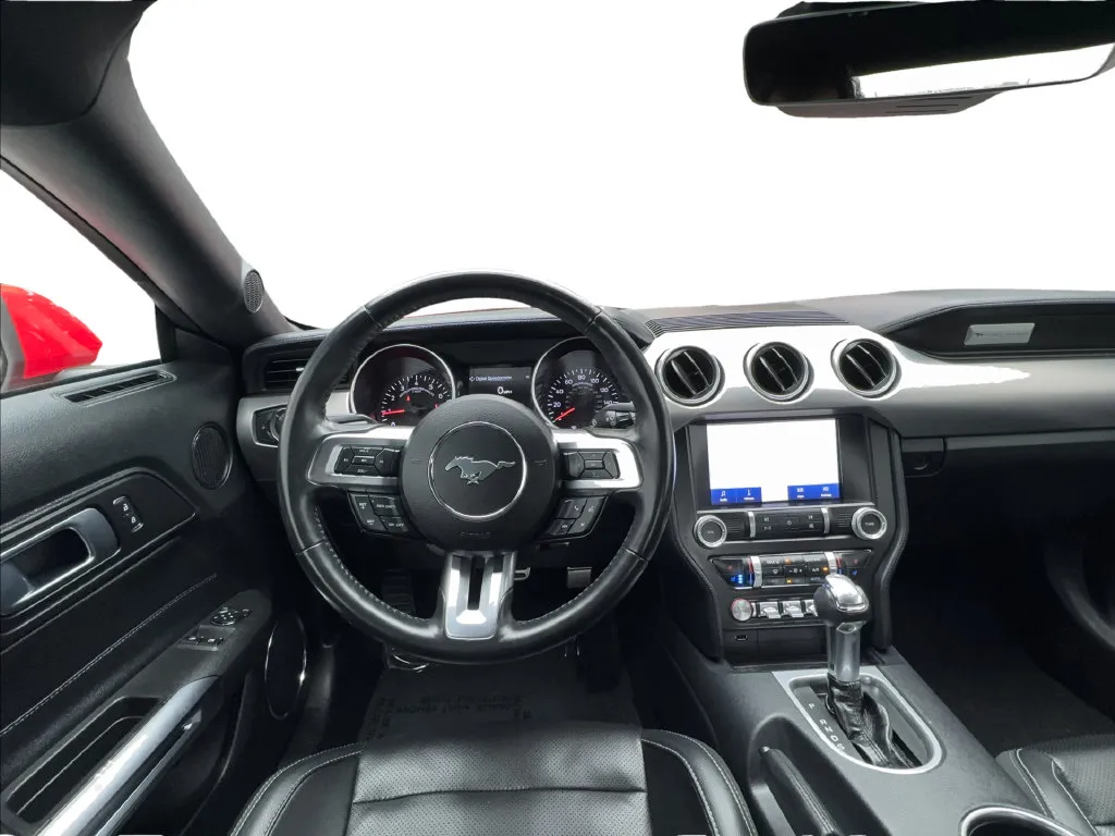 Ford Mustang photo 32