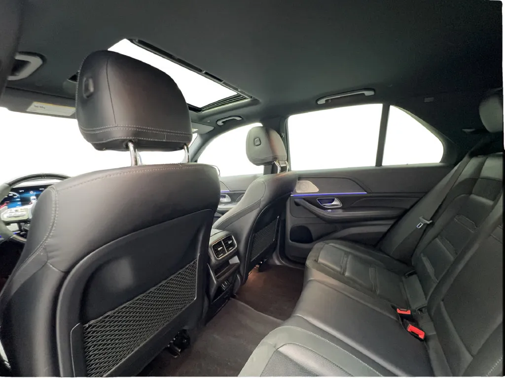Mercedes-Benz GLE photo 27