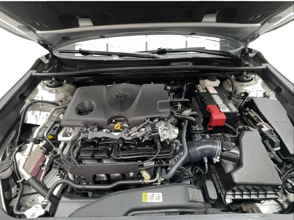 Toyota Camry photo 19