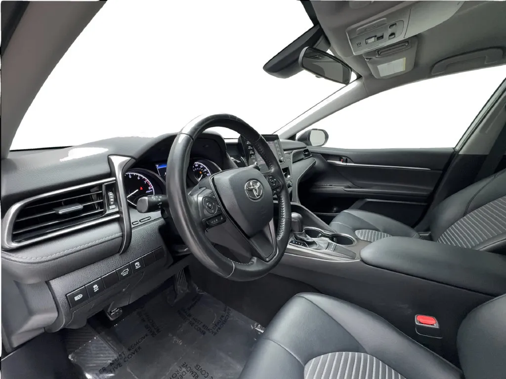 Toyota Camry photo 22