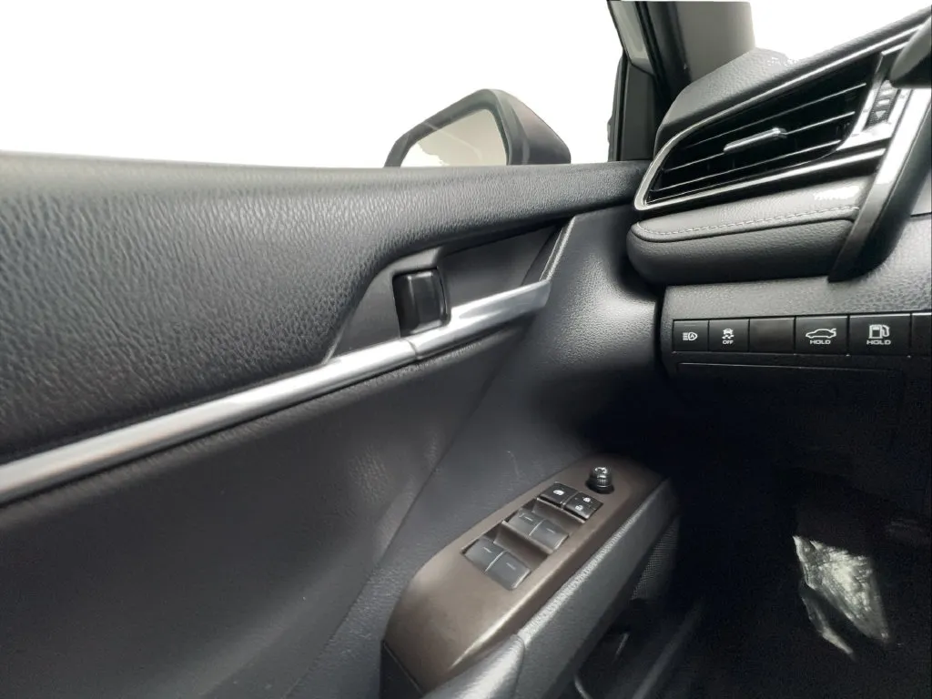 Toyota Camry photo 48