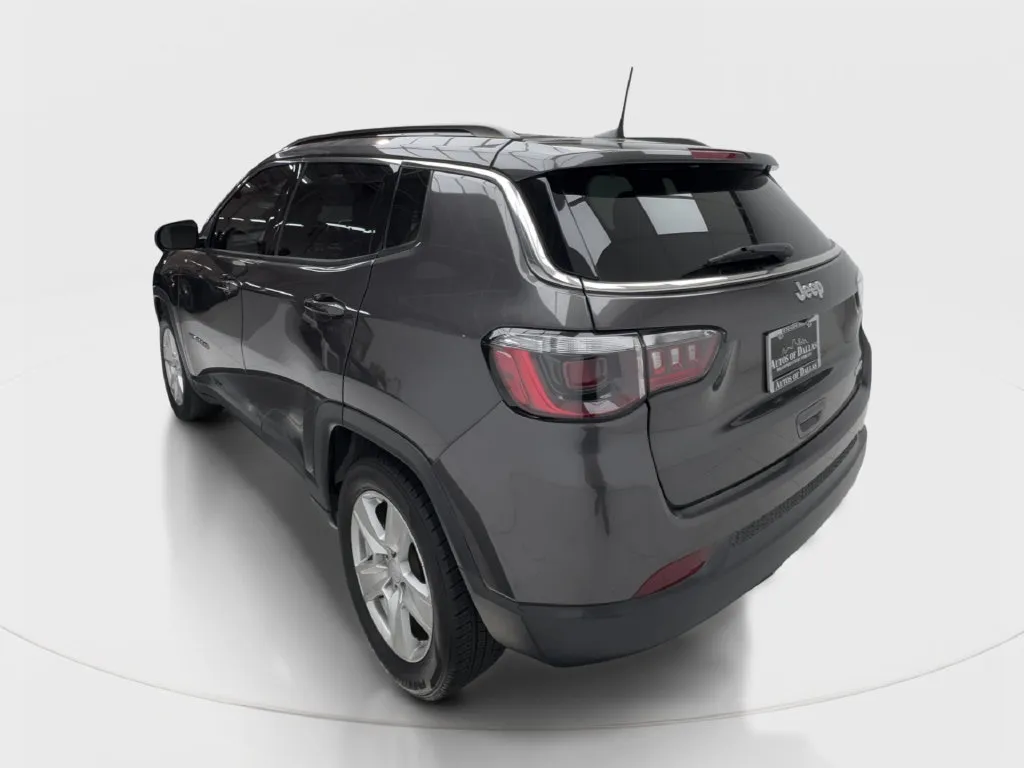 Jeep Compass photo 11