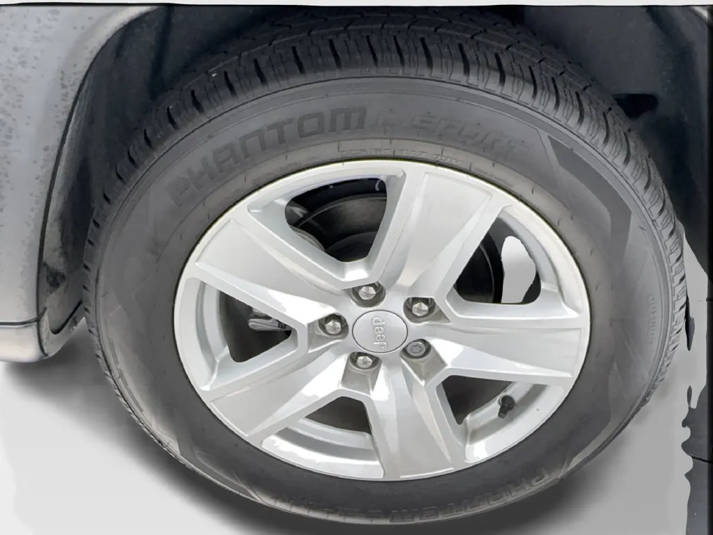 Jeep Compass photo 12