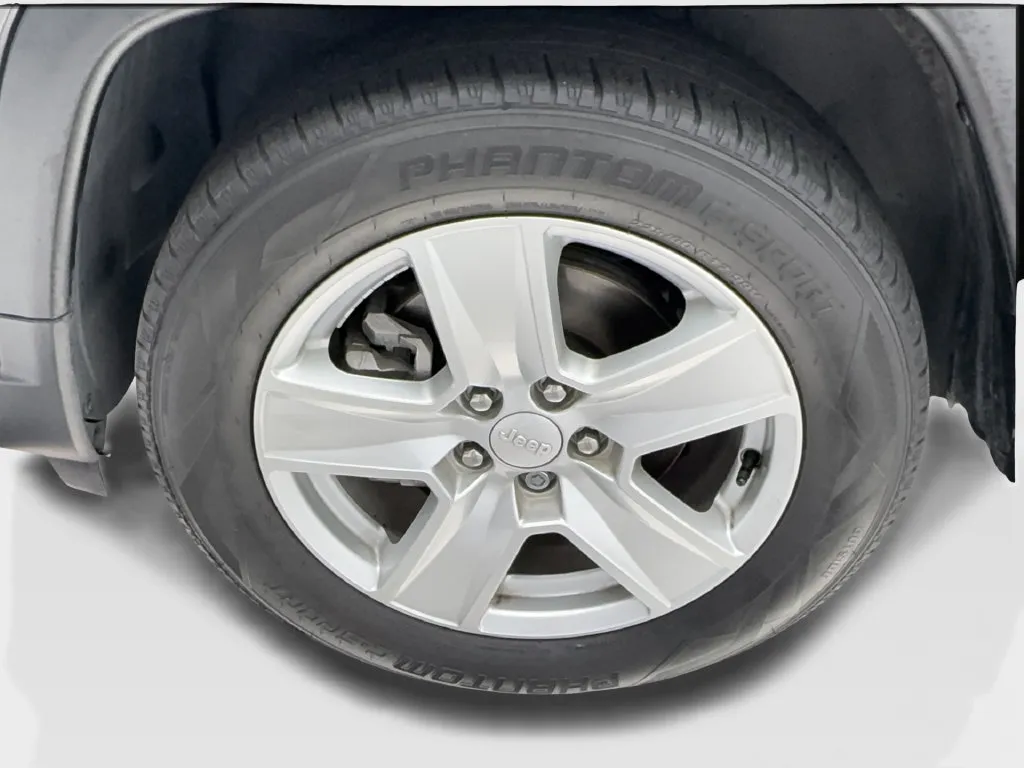 Jeep Compass photo 14