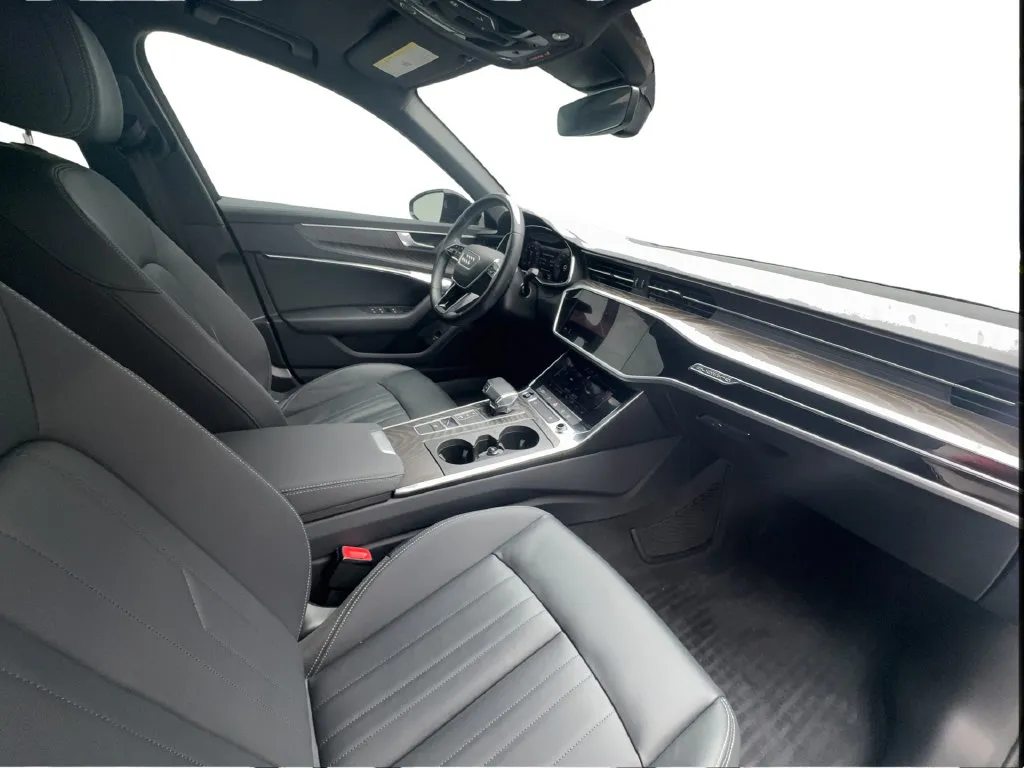 Audi A6 photo 30