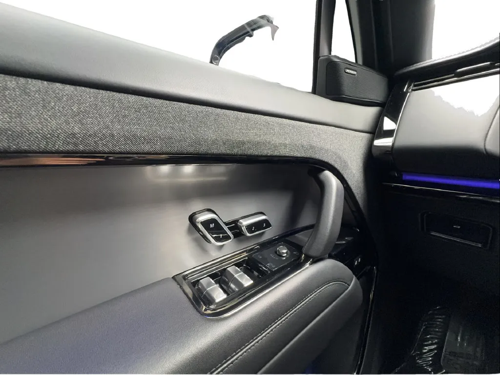 Land Rover Range Rover Sport photo 48