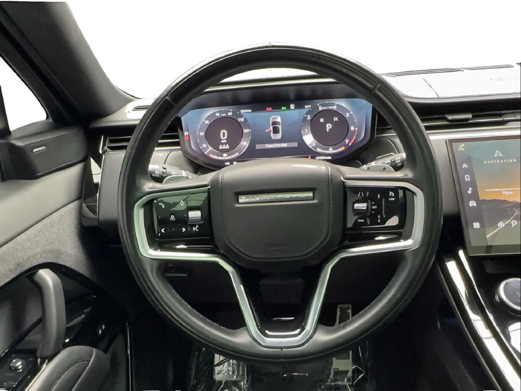Land Rover Range Rover Sport photo 39