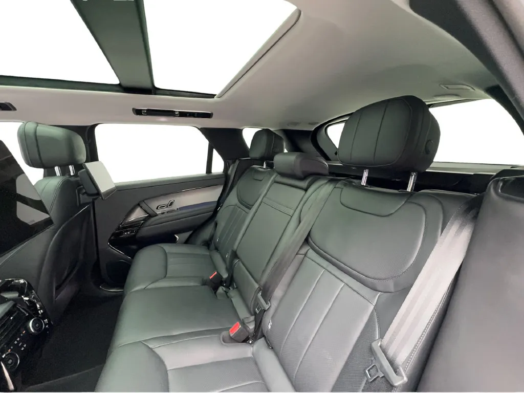 Land Rover Range Rover Sport photo 27