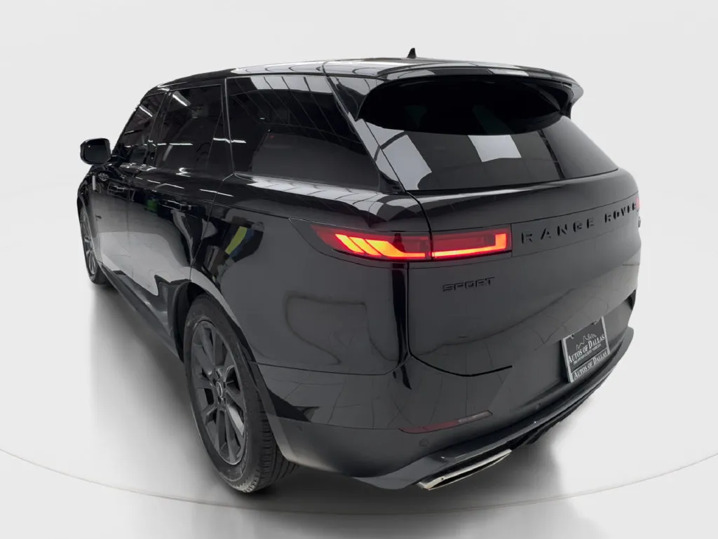 Land Rover Range Rover Sport photo 11