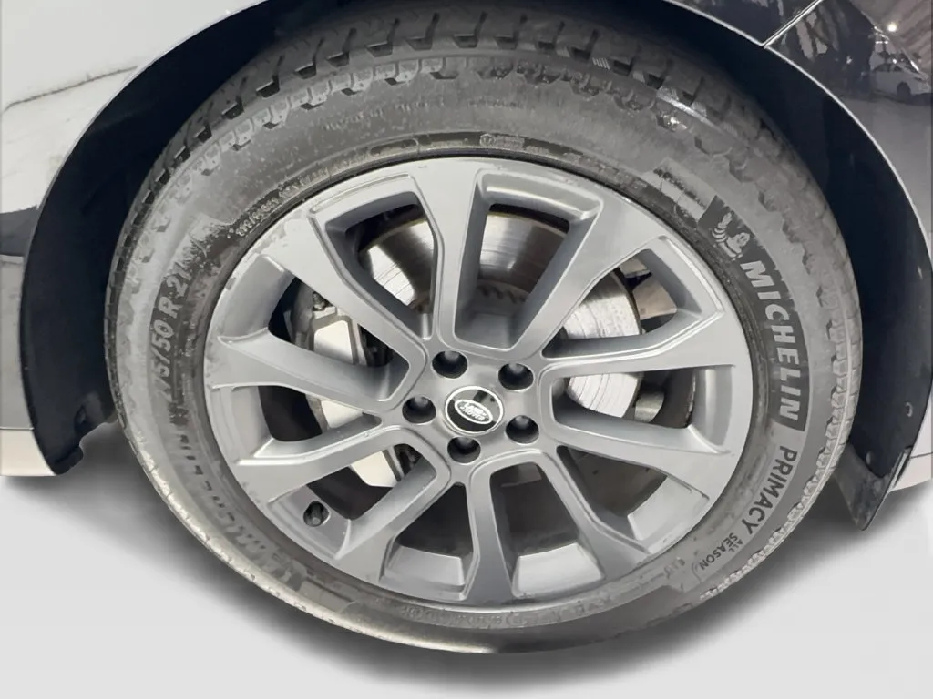 Land Rover Range Rover Sport photo 16