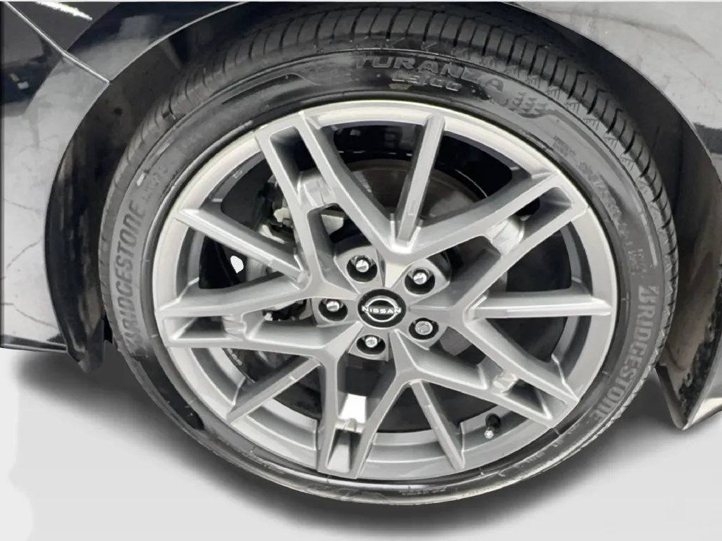 Nissan Altima photo 15