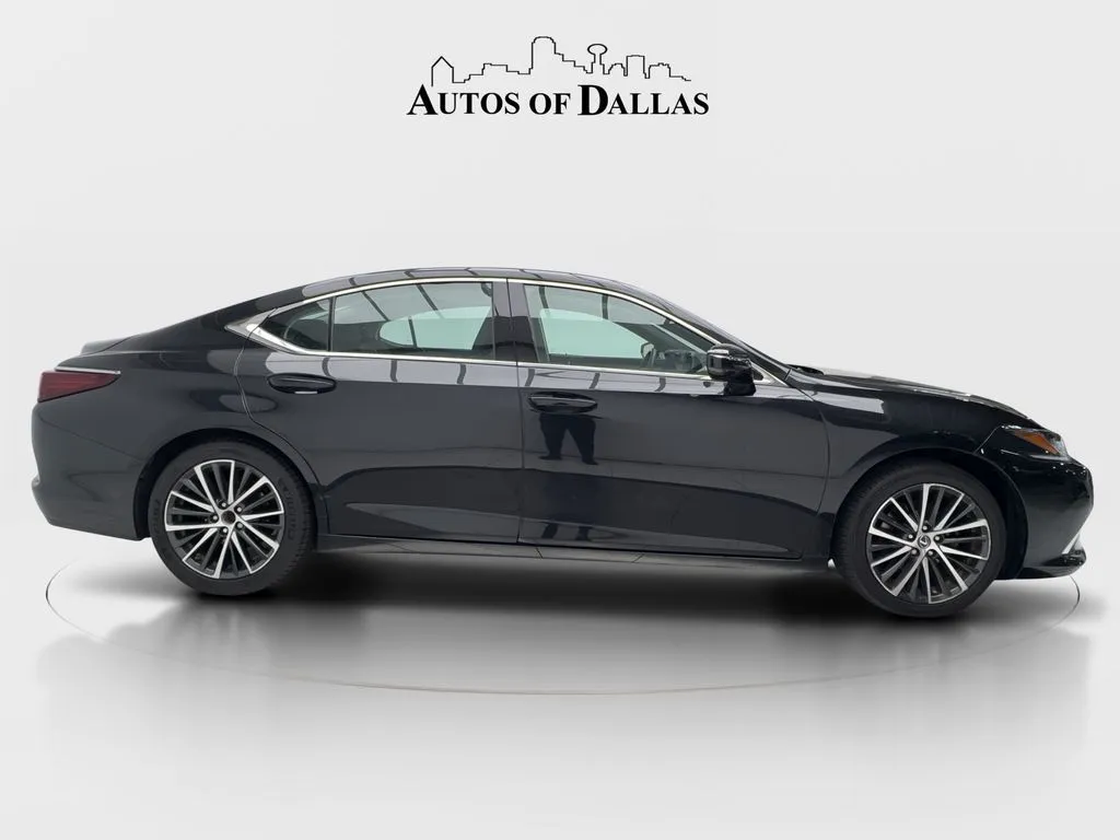 Lexus ES photo 6