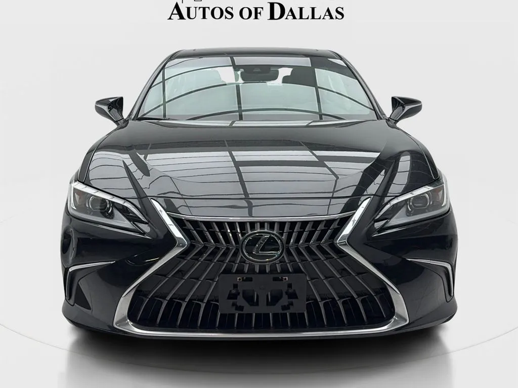 Lexus ES photo 3