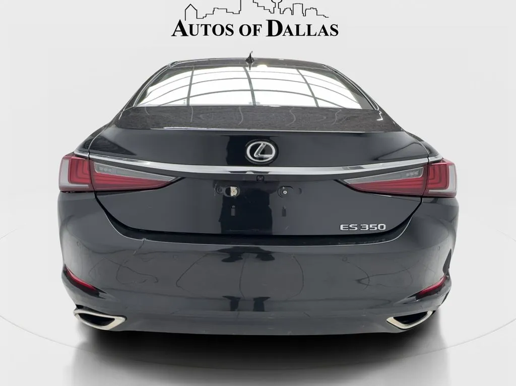 Lexus ES photo 9