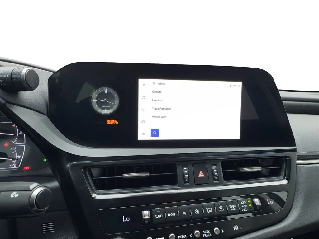 Lexus ES photo 48