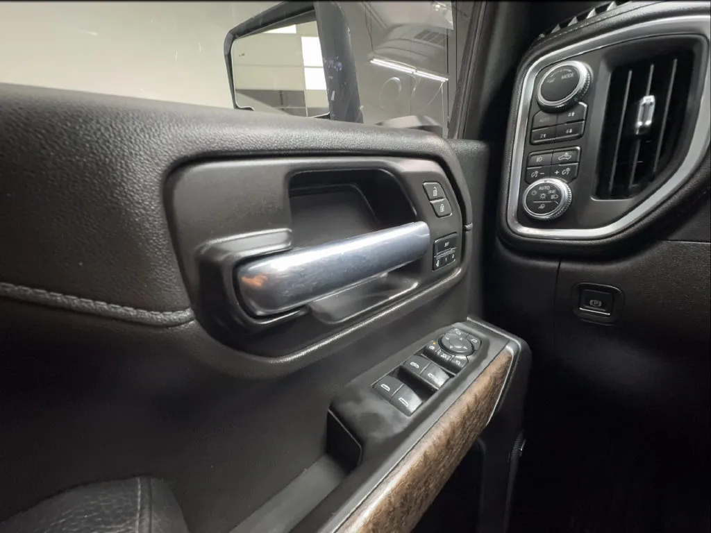 GMC Sierra photo 52