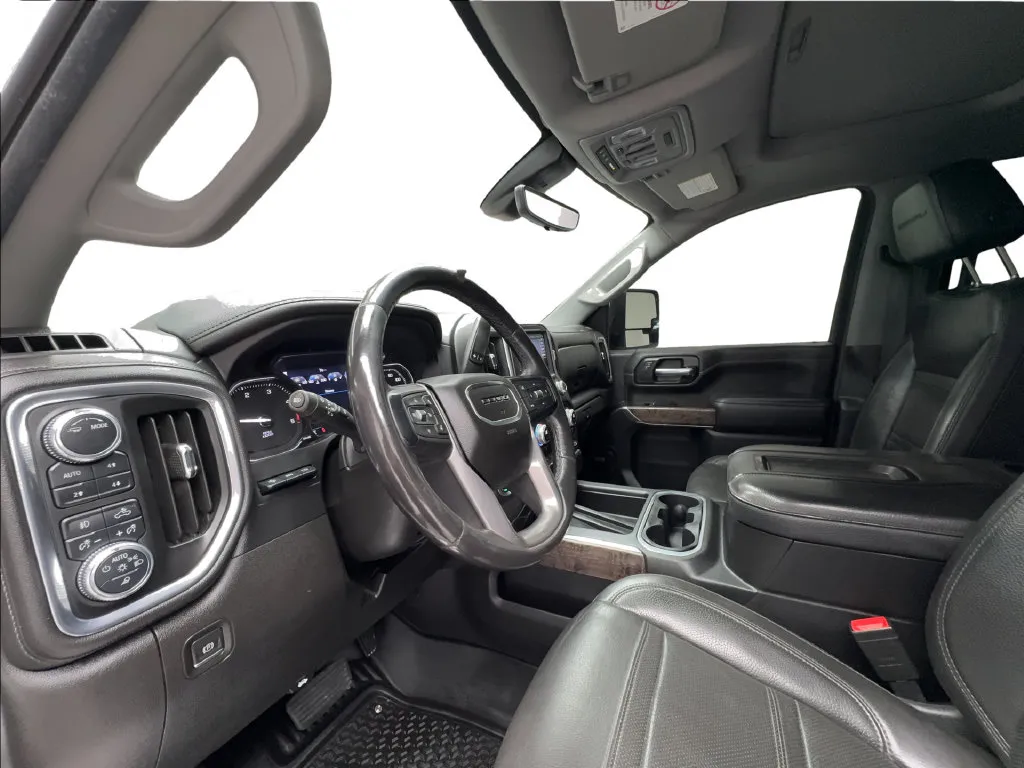 GMC Sierra photo 25