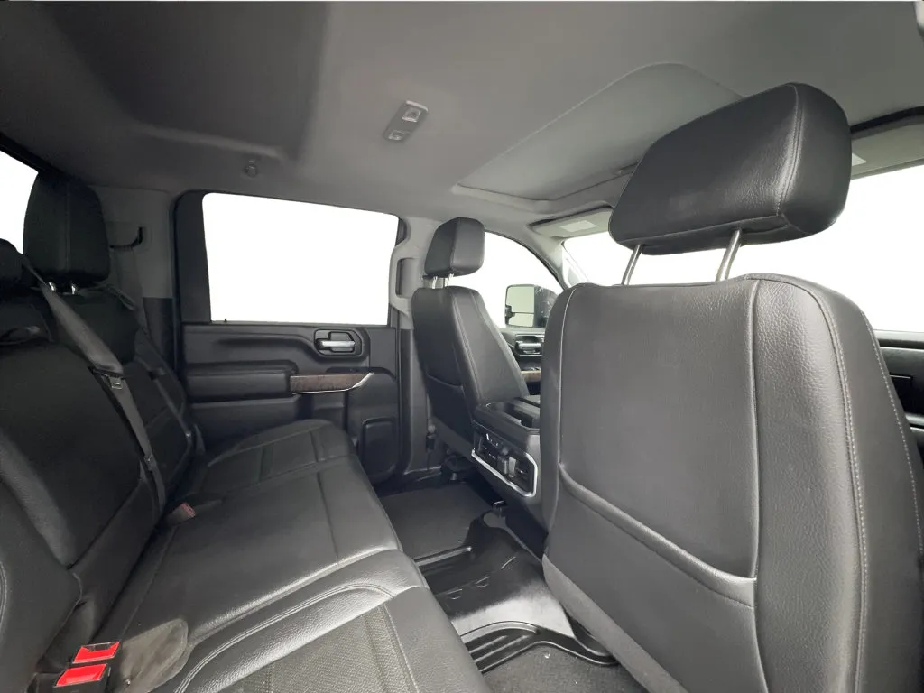 GMC Sierra photo 32