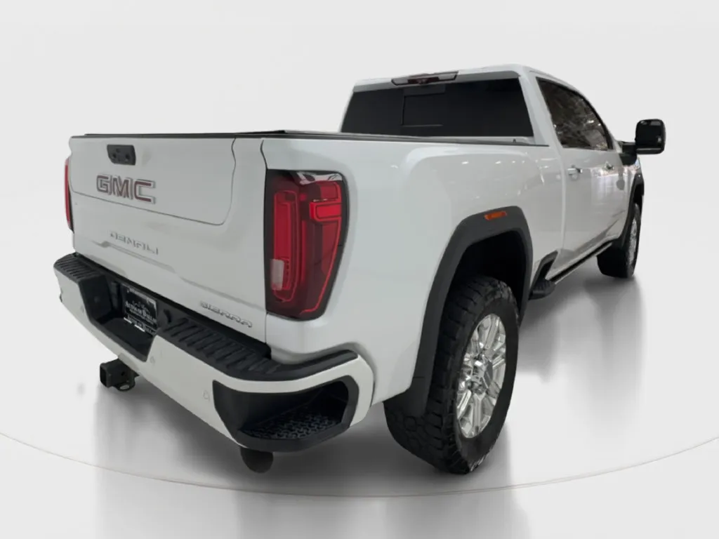 GMC Sierra photo 8