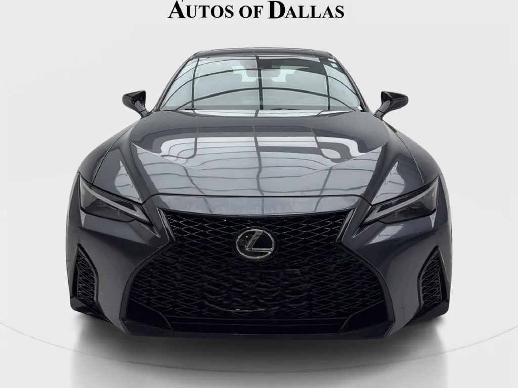 Lexus IS photo 4