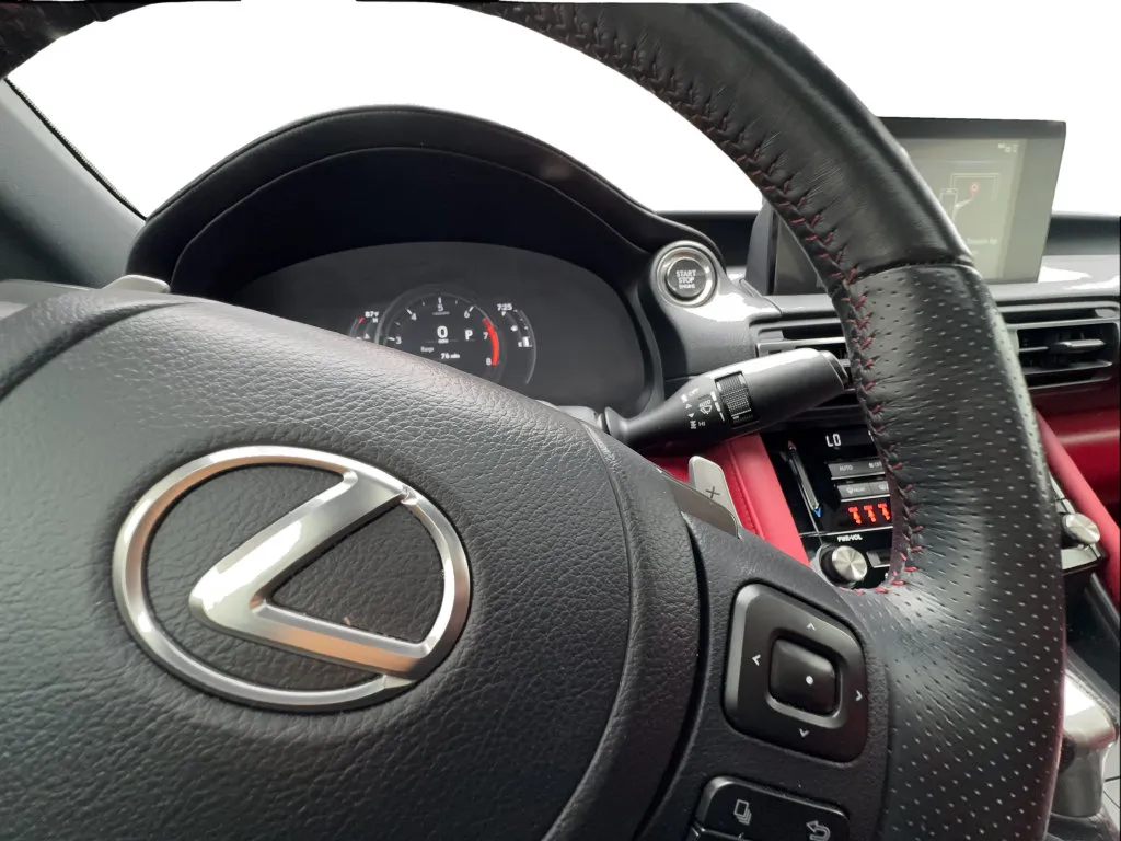Lexus IS photo 41