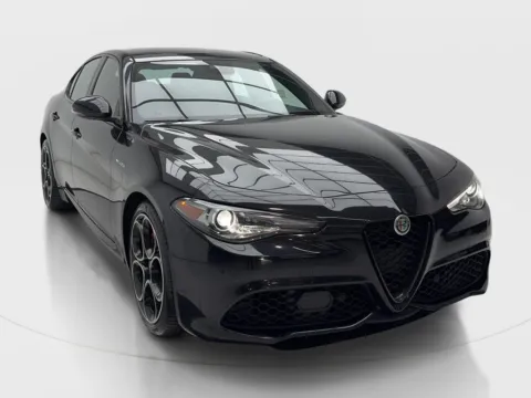 Photos of 2023 Alfa Romeo Giulia Veloce for sale in Plano, TX at Autos of Dallas - Plano