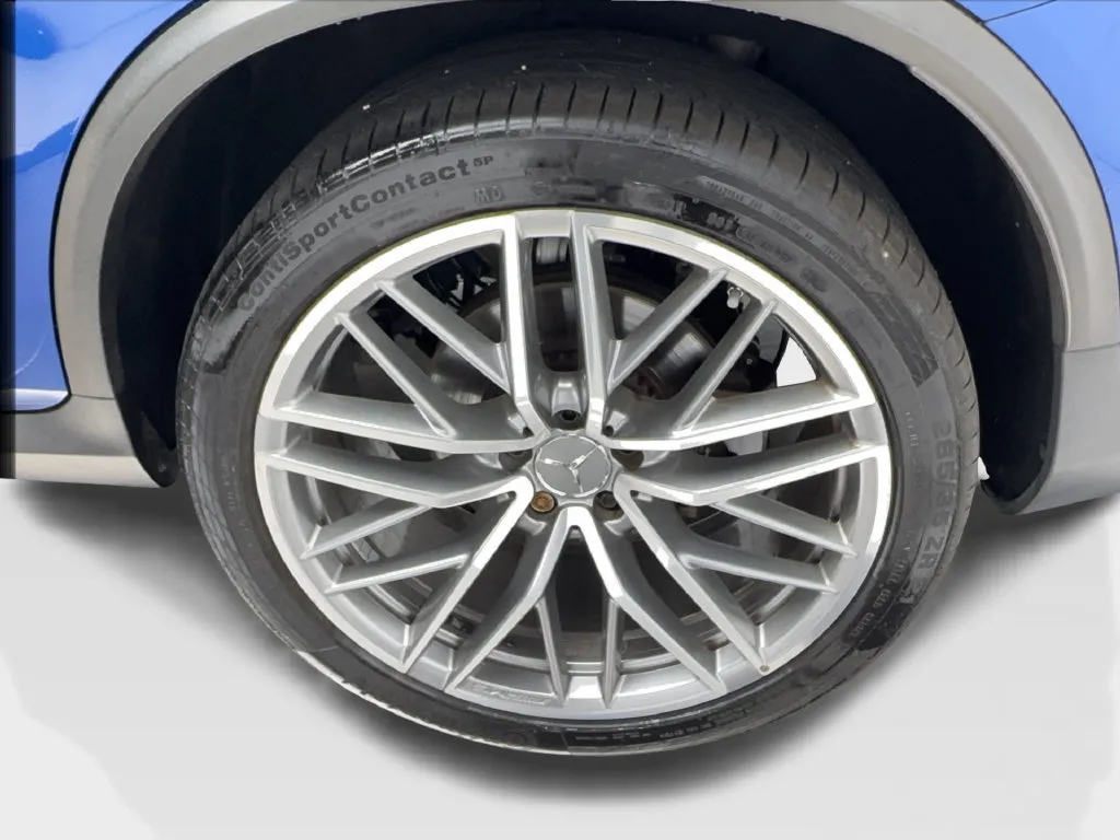 Mercedes-Benz GLC photo 14