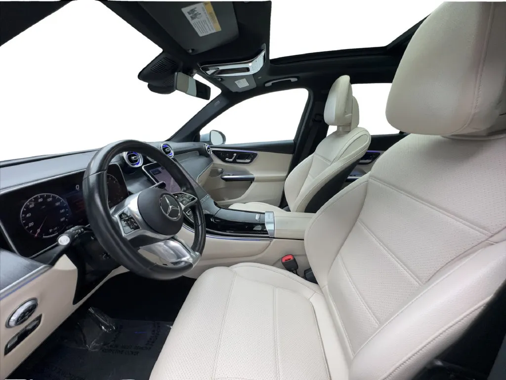 Mercedes-Benz GLC photo 22