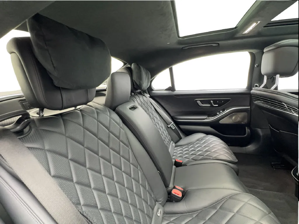 Mercedes-Benz S-Class photo 29