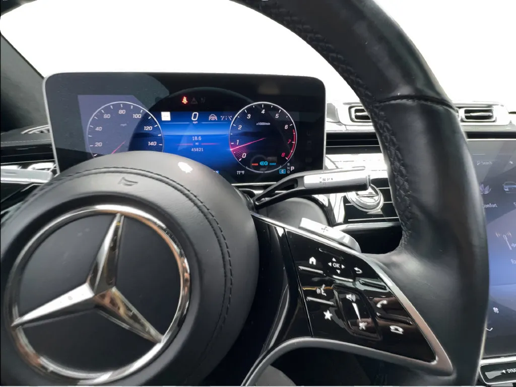 Mercedes-Benz S-Class photo 44