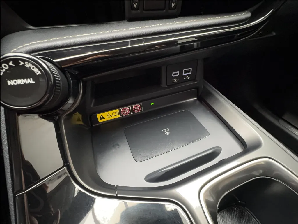 Lexus NX photo 53