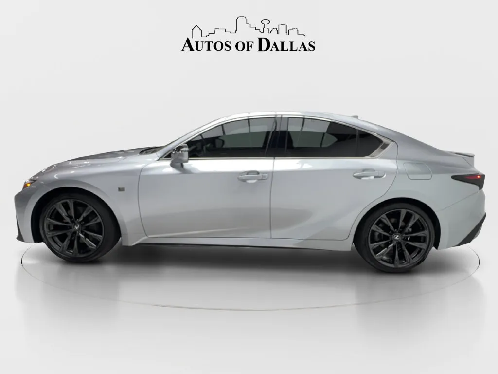 Lexus IS photo 6
