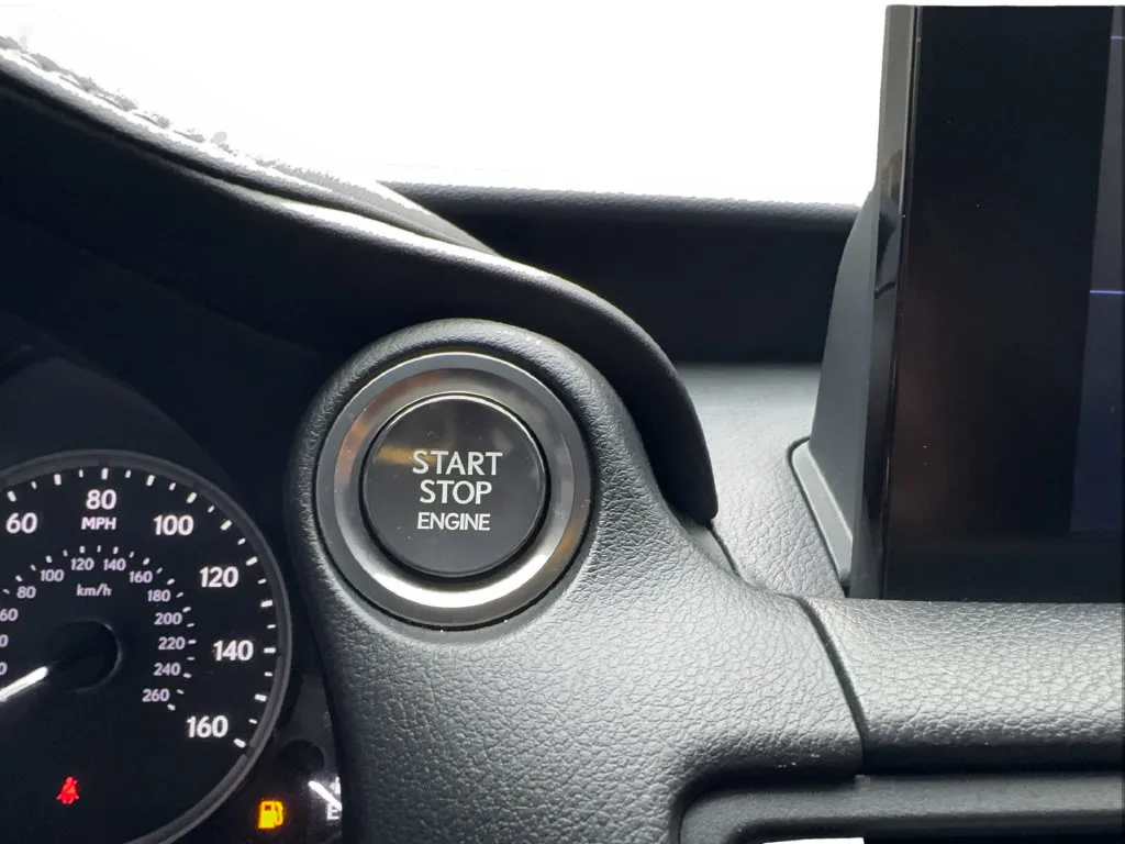 Lexus IS photo 60