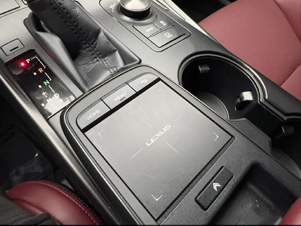 Lexus IS photo 56