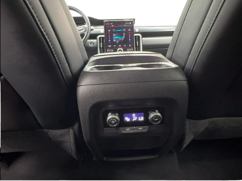 GMC Acadia photo 44