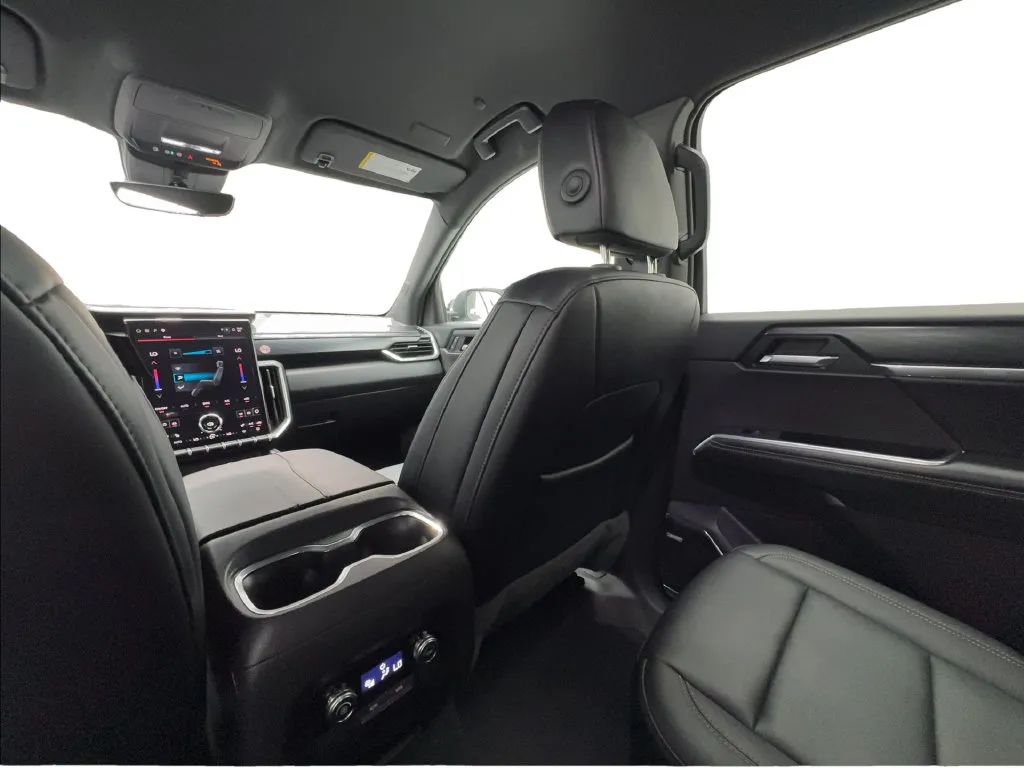 GMC Acadia photo 45