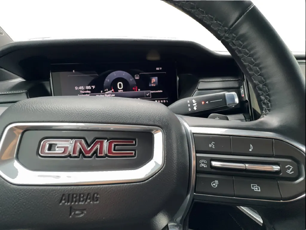 GMC Acadia photo 47