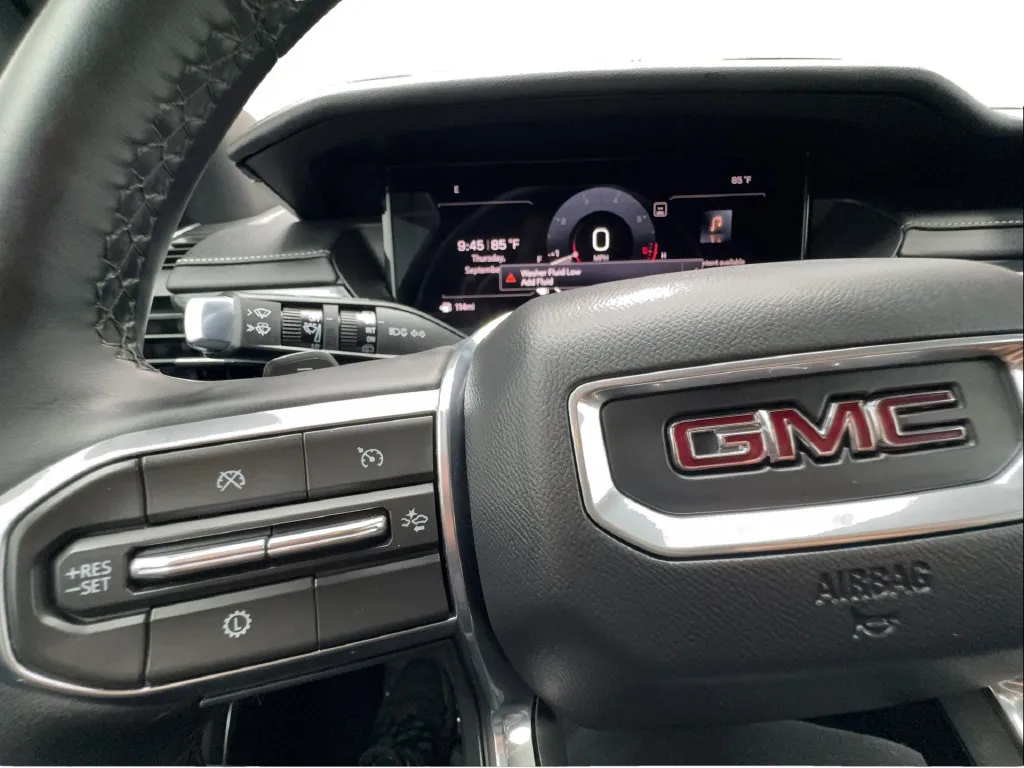 GMC Acadia photo 48