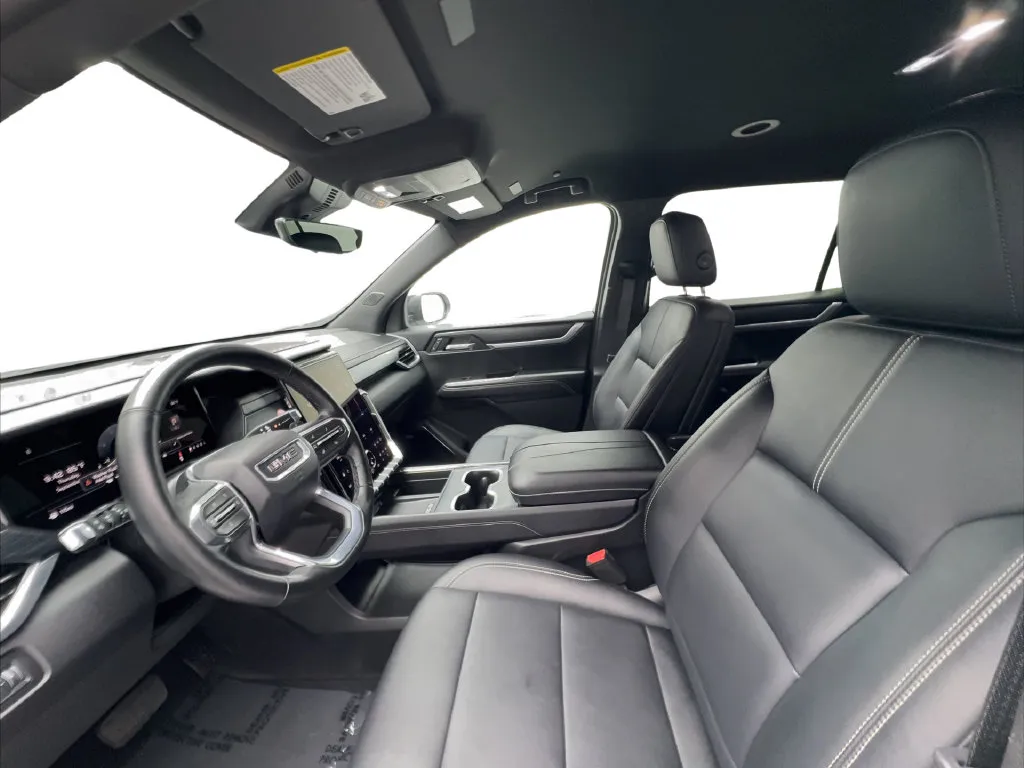 GMC Acadia photo 21