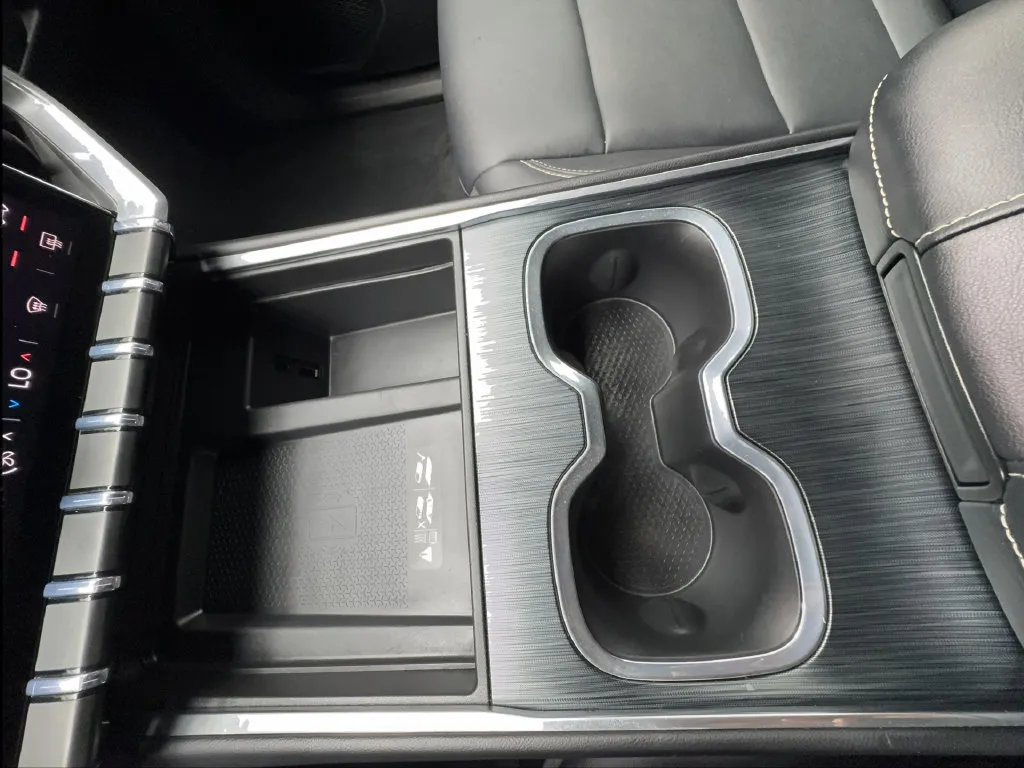 GMC Acadia photo 54