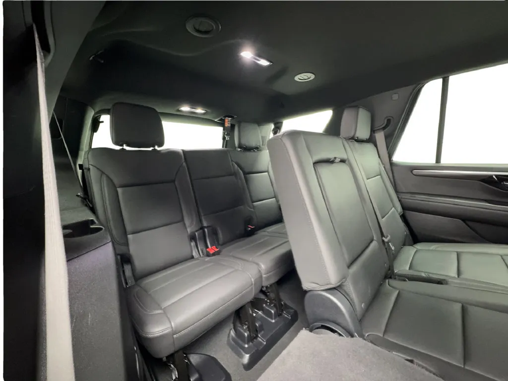 Chevrolet Tahoe photo 33