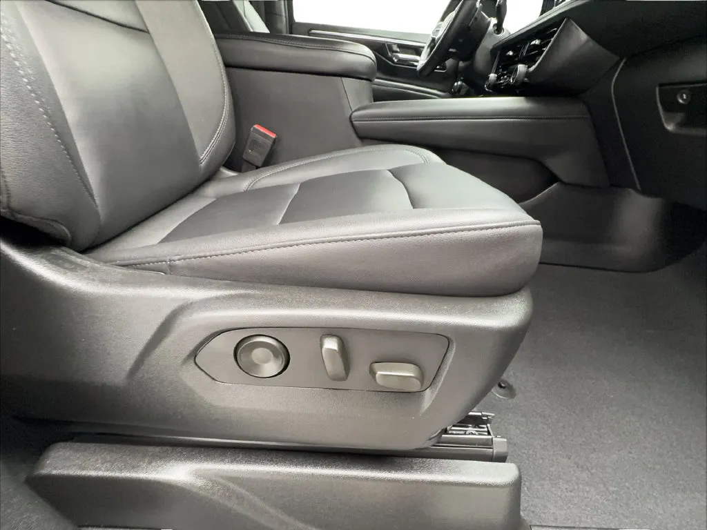 Chevrolet Tahoe photo 36