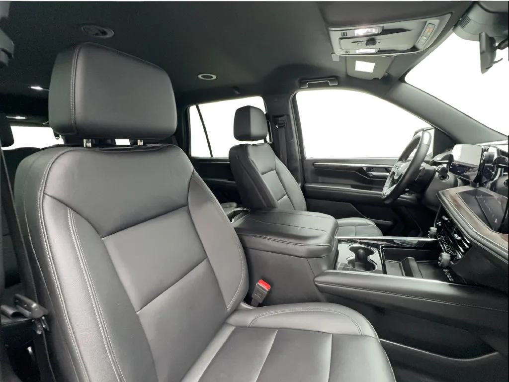 Chevrolet Tahoe photo 35