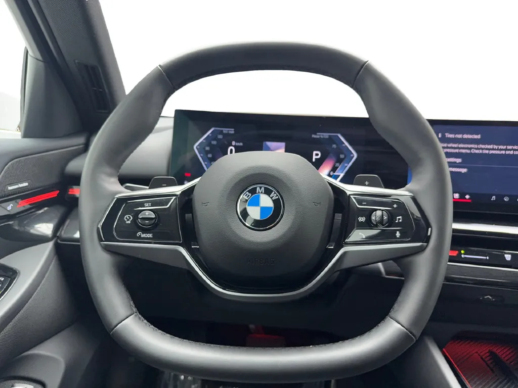 BMW 5 Series photo 39
