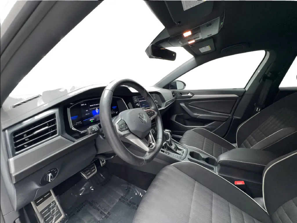 Volkswagen Jetta photo 22