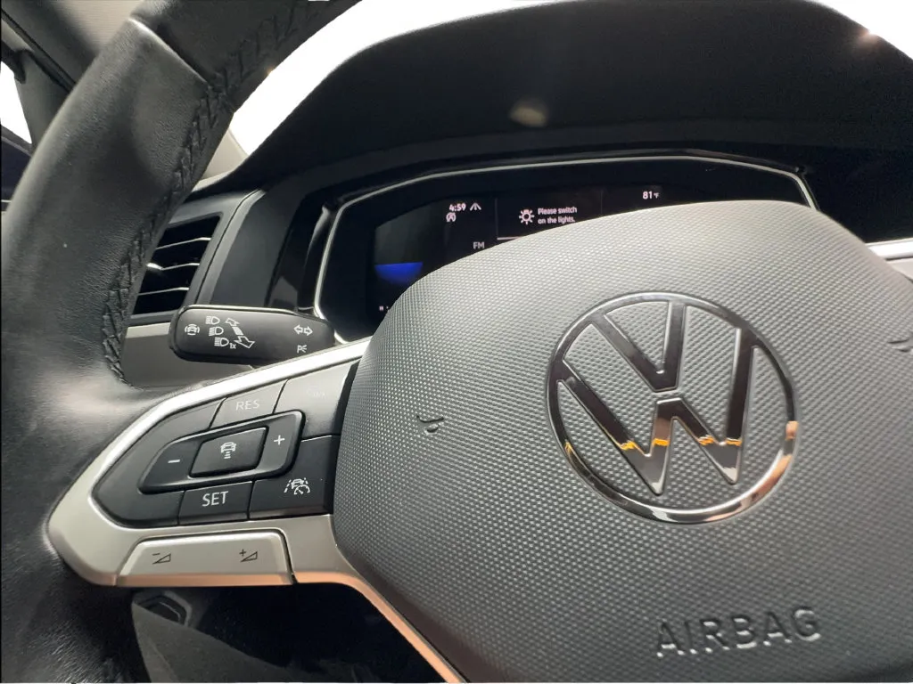 Volkswagen Jetta photo 43