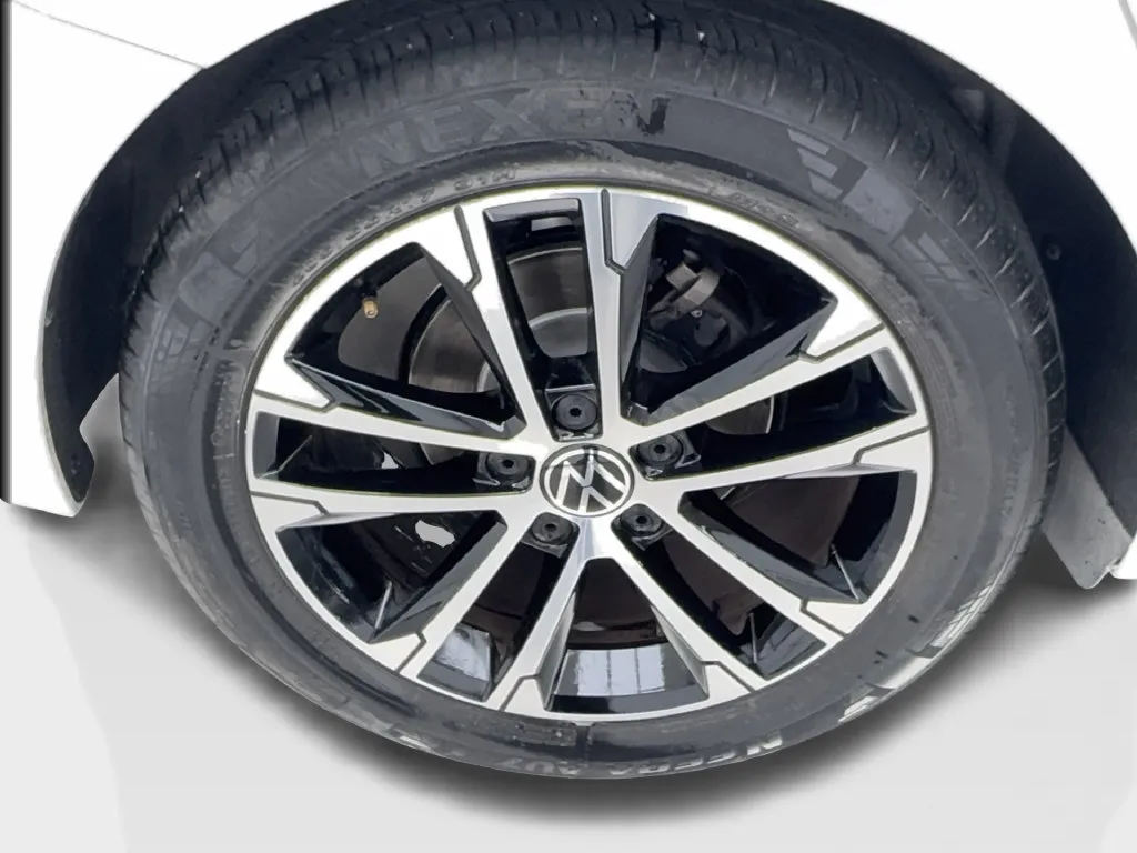 Volkswagen Jetta photo 16