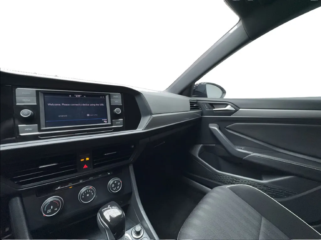 Volkswagen Jetta photo 44