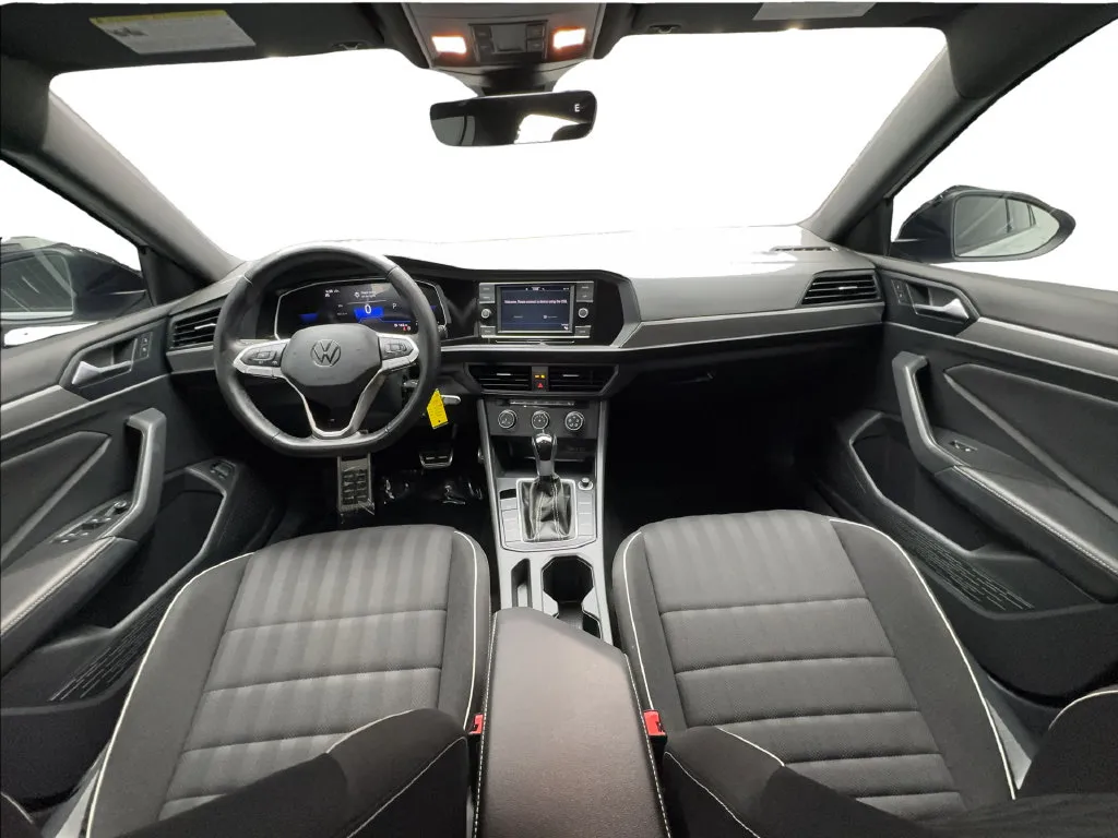 Volkswagen Jetta photo 39